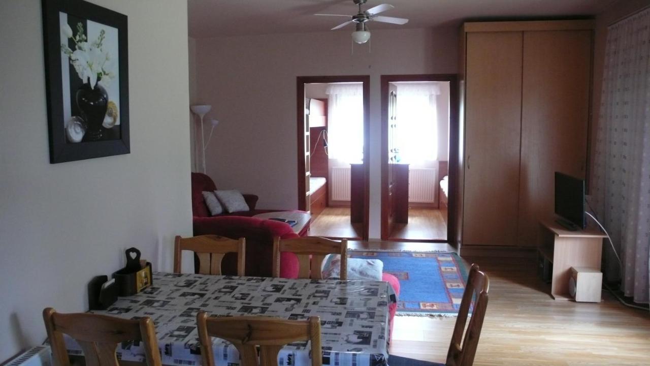 Nyarido Apartman Leilighet Alsóörs Eksteriør bilde
